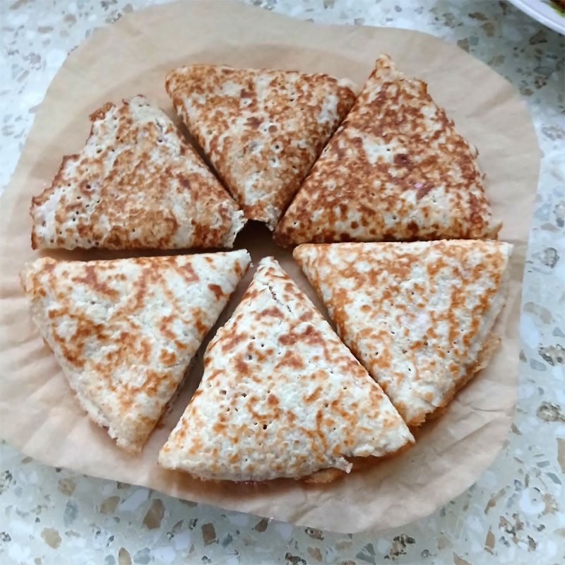 Овсяные блины с начинкой из творога и варенья