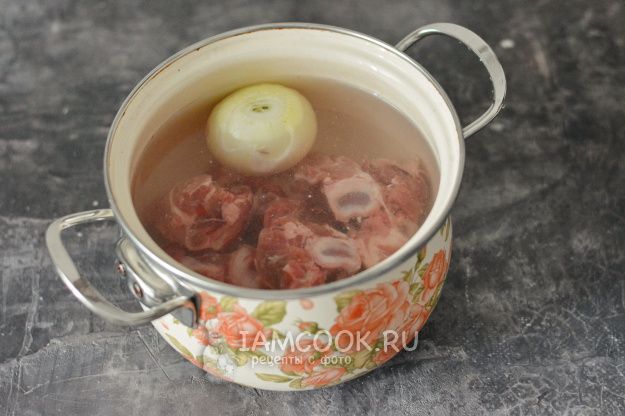 Вкусный суп на всей семье за 110 рублей