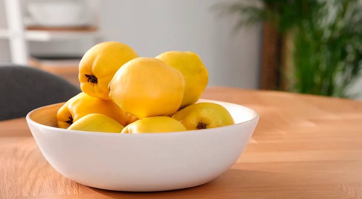 Кому лучше отказаться от айвы: врач дала важные рекомендации на сезон простуд