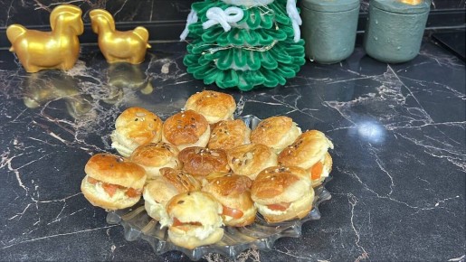 Неотразимая закуска из слоеного теста с красной рыбой для вашего стола