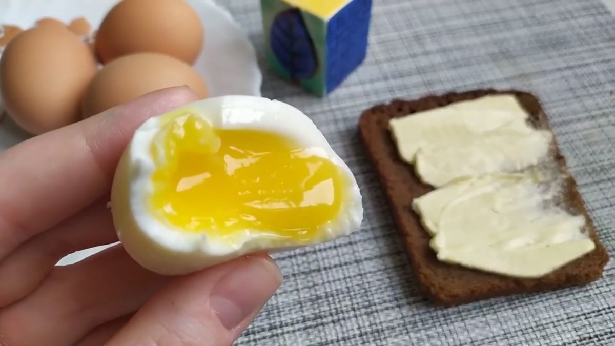 Как сварить идеальные яйца всмятку: простой рецепт