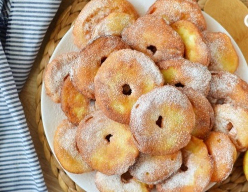 Пончики с яблоками за 20 минут: тёплое счастье на кухне