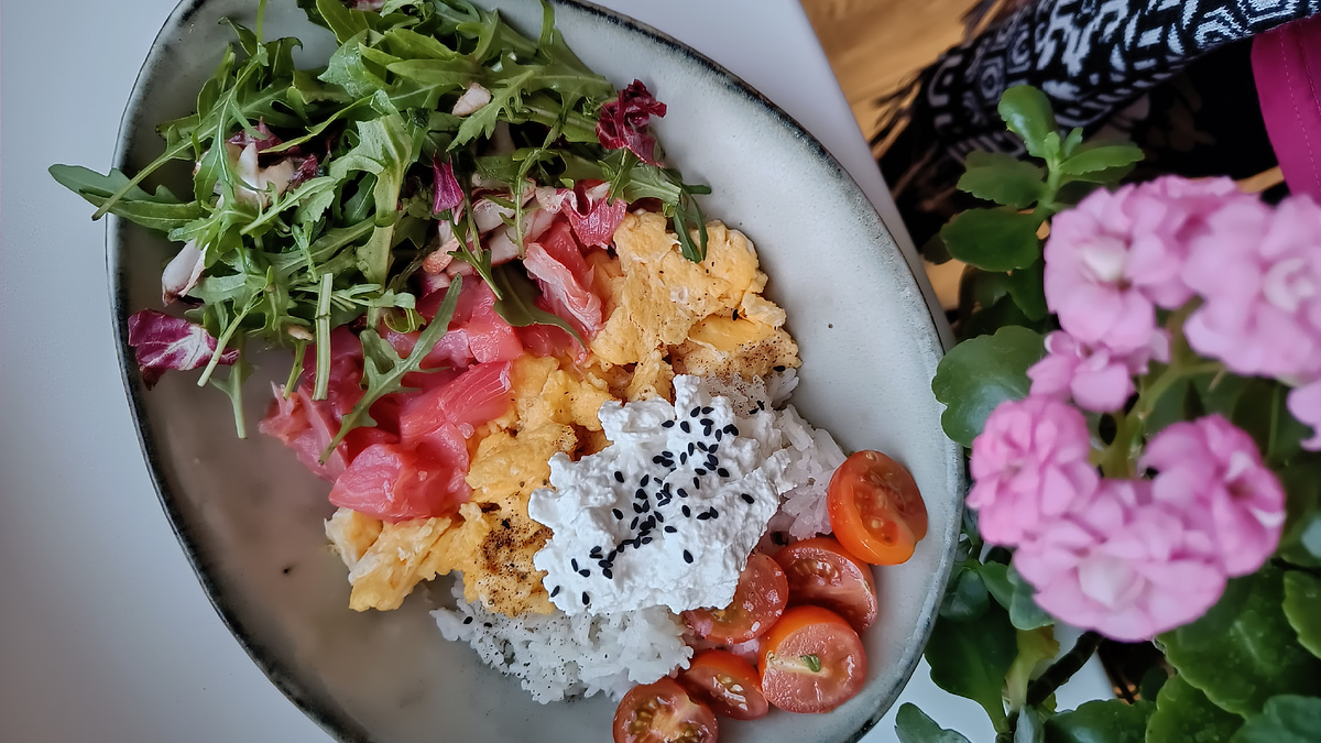 Как создать идеальный боул: три варианта для вашего меню