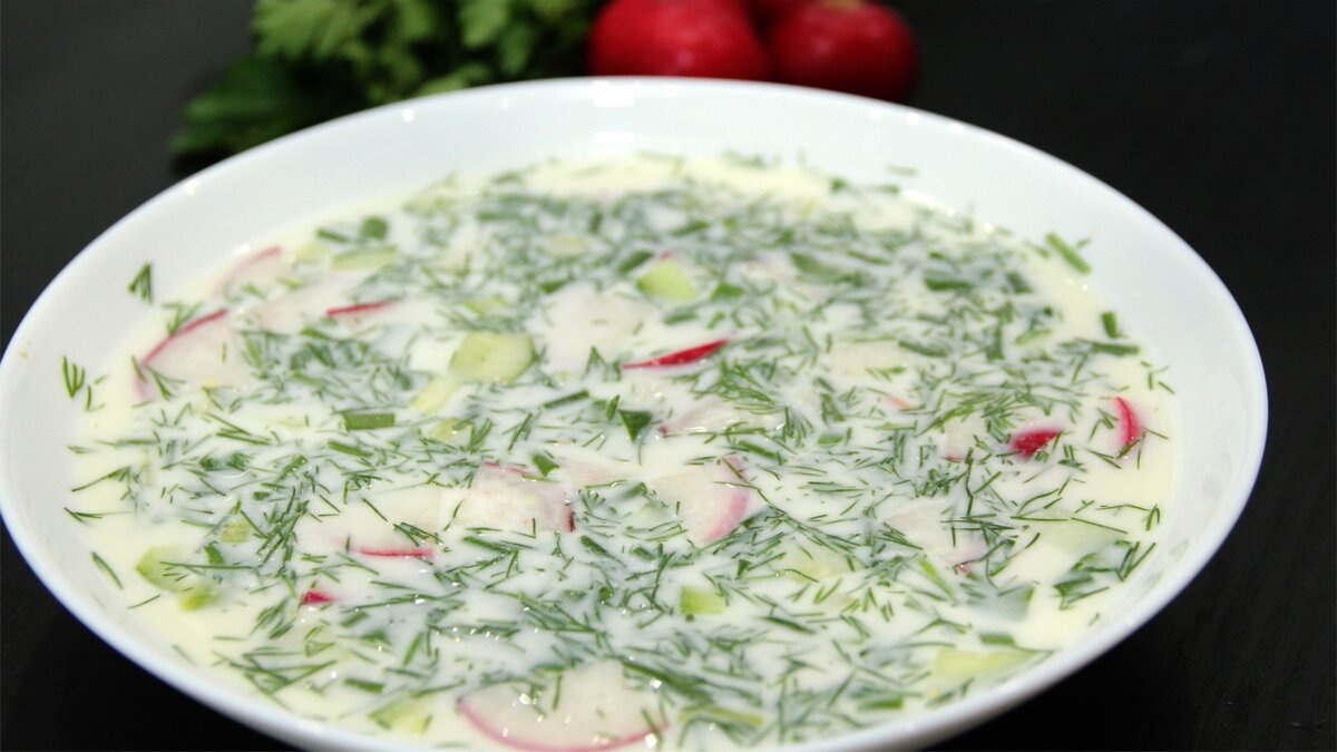 Окрошка: Квас против кефира – что выбрать?