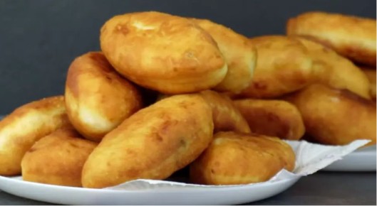 Непревзойденное тесто для пирожков: практичный рецепт на все случаи