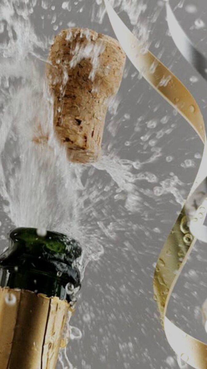 С новым годом: Ресторан Twins Garden открывает двери для гостей в 2026 году