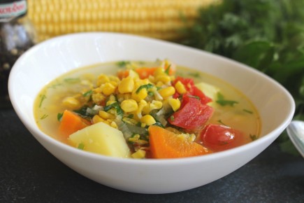 Вкусный постный суп с кукурузой и овощами: легкий рецепт на каждый день