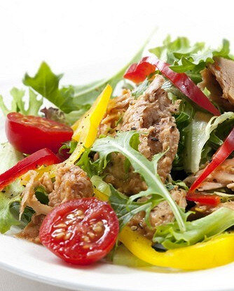 Нежный салат с тунцом и фенхелем для любого стола