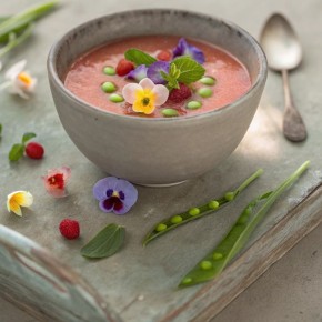 Ягодный фейерверк: неотразимые веганские рецепты от шефа в шортах