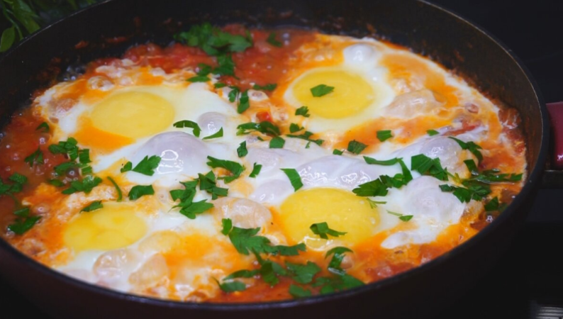 Шакшука: Завтрак, Который Улетает за Миг