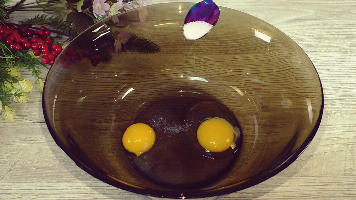 Удобный рецепт быстрой пиццы на сковороде для занятых хозяек