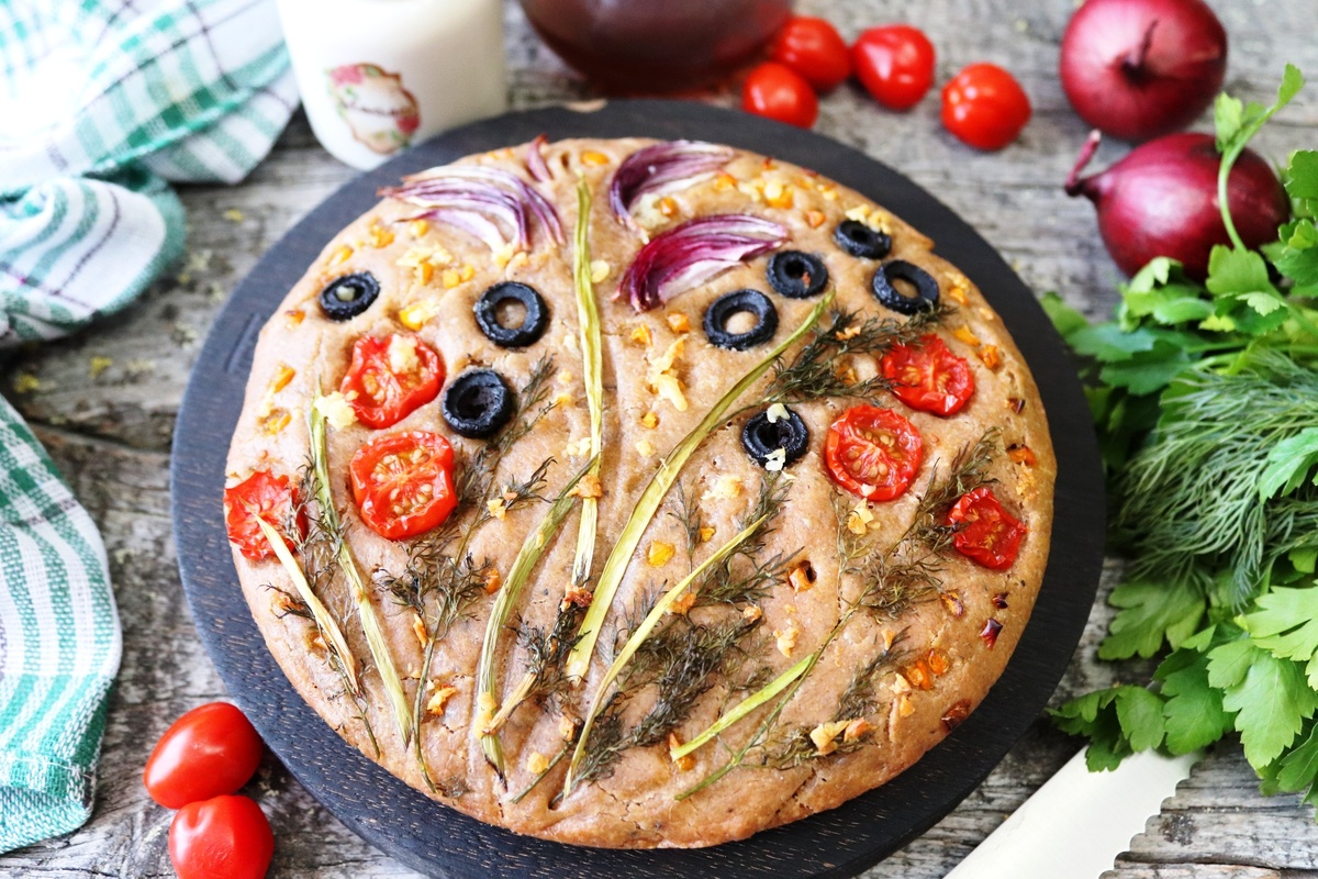 Ароматная фокачча с овощами: как создать шедевр на кухне