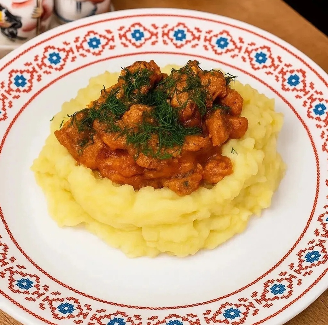 Как приготовить нежную печень по-строгановски: вкусный рецепт