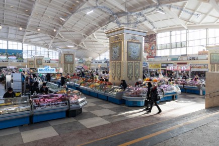 Как приготовить стейки дома: проверяем на аэрогрилях за 120 рублей