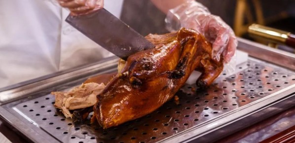 Утка по-пекински: как приготовить знаменитое блюдо в домашних условиях