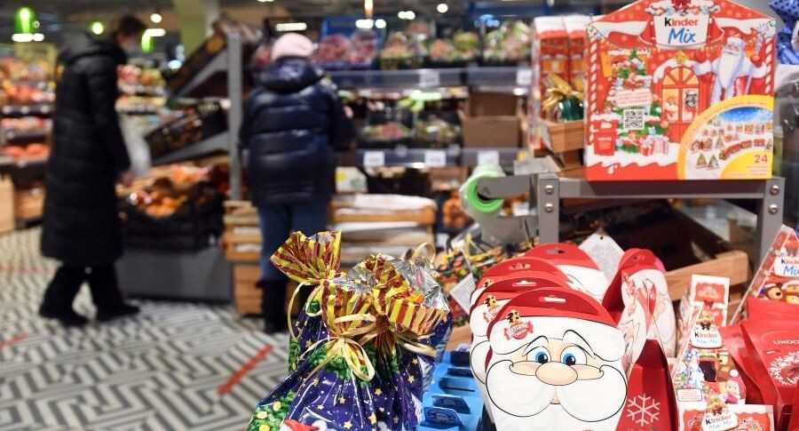 Как сэкономить на новогодних закупках: полезные советы