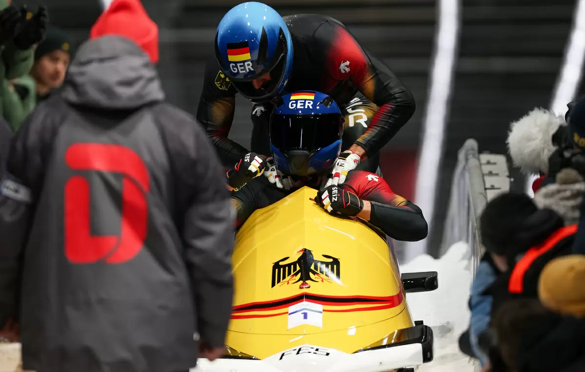 Немецкие бобслеисты сделали блестящий хет-трик на Олимпийских играх
