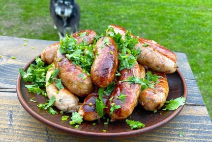 Ароматные купаты: домашний рецепт колбасок с кинзой и специями