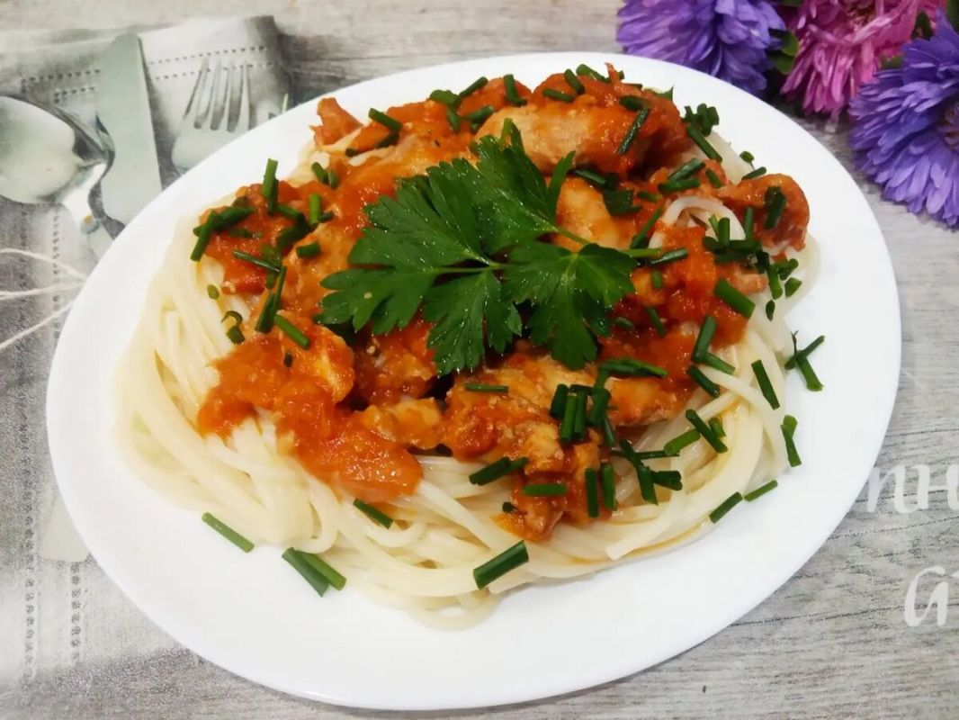 Вкусное мясо с овощным соусом: идеальный рецепт для пасты