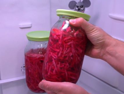 Как приготовить невероятно вкусную маринованную капусту за считанные минуты